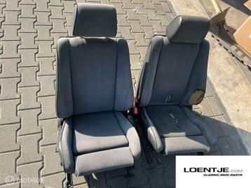 Sport interieur BMW E30 325i 320i 318i 316i touring sedan et disponible aux enchères