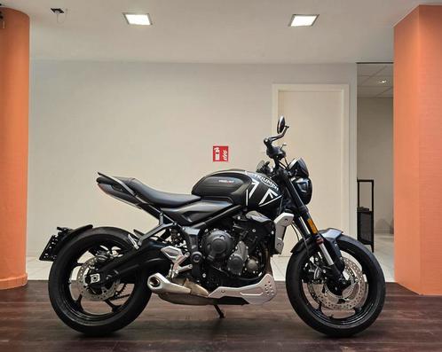 Triumph Trident 660**2021**3,863km**Garantie, Motoren, Motoren | Triumph, Bedrijf, Naked bike, meer dan 35 kW, 3 cilinders, Minimaal motorrijbewijs A2