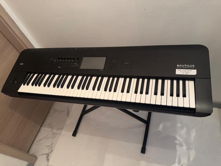 Korg Nautilus 73 toetsen workstation, Muziek en Instrumenten, Synthesizers, Gebruikt, 61 toetsen, Korg, Met midi-aansluiting, Ophalen
