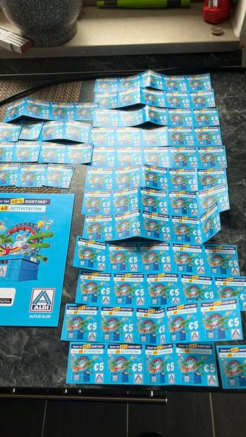75 bons Aldi pour 60 activités, Aldi, Enlèvement ou Envoi
