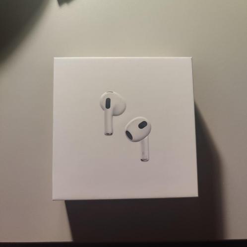 Airpods 3e génération - neufs, Telecommunicatie, Mobiele telefoons | Oordopjes, Nieuw, In oorschelp (earbud), Bluetooth, Ophalen of Verzenden