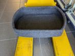 grijze mand voor katten - L 56,5-Br 38-H 14,5- 8€, Dieren en Toebehoren, Kattenmanden, Ophalen of Verzenden, Gebruikt, Polyester