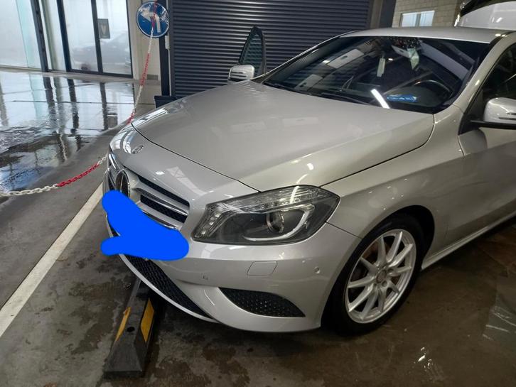Mercedes a klasse 180 automaat benzine met 93 000km, Auto's, Mercedes-Benz, Particulier, Benzine, Automaat, Ophalen
