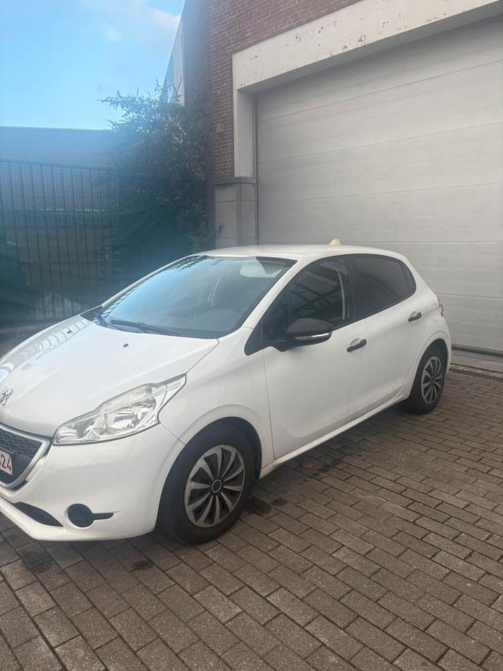 Peugeot 208 (essence), Auto's, Peugeot, Particulier, Benzine, Euro 5, Handgeschakeld, Zwart, Onderhoudsboekje, Ophalen
