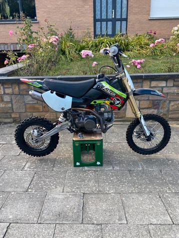 Pitsterpro pitbike 125cc beschikbaar voor biedingen