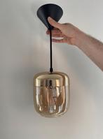 Lampe suspension dorée Maisons du Monde neuve, Huis en Inrichting, Ophalen of Verzenden, Nieuw, Glas