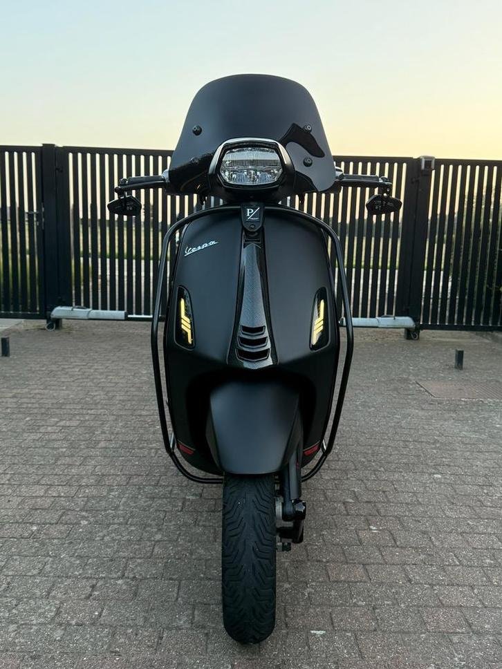 Vespa Sprint S / B-klasse, Vélos & Vélomoteurs, Scooters | Vespa, Comme neuf, Vespa S, Classe B (45 km/h), Essence, Enlèvement