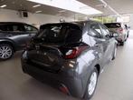 Mazda 2 Hybrid 1.5i VVT-i E-CVT Centre-Line (automatique), Autos, Neuf, Argent ou Gris, Achat, Euro 6