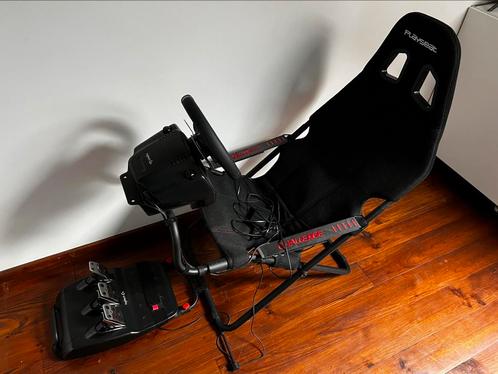 Volant logitech g29 avec siege playseat challenge, Games en Spelcomputers, Spelcomputers | Sony Consoles | Accessoires, Zo goed als nieuw