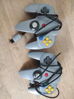 2 onofficiële Nintendo 64-controllers, Games en Spelcomputers, Spelcomputers | Nintendo 64, Zo goed als nieuw, Ophalen