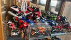 Model van 1998 tot 2005, Hobby en Vrije tijd, Modelauto's | 1:5 tot 1:12, Ophalen, Zo goed als nieuw