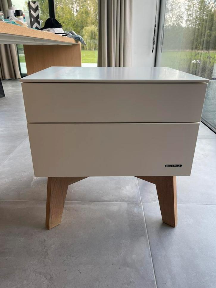 Complete kinderkamer Kidsmill Sixties wit mat / naturel, Huis en Inrichting, Slaapkamer | Nachtkastjes, Zo goed als nieuw, Ophalen