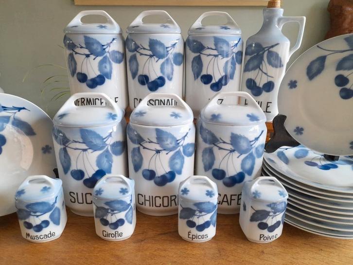 Set kruidenpotten Teplitz '10 Blauwe kersen art deco/nouveau, Antiek en Kunst, Antiek | Porselein, Ophalen