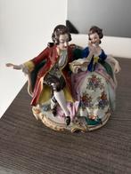 Porselein beeldje, Antiek en Kunst, Antiek | Porselein, Ophalen of Verzenden