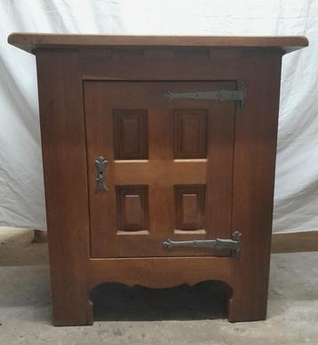 Massief eikenhouten garderobekast - Vintage jaren 70 beschikbaar voor biedingen