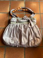 Magnifique sac gris clair pour femme, Bijoux, Sacs & Beauté, Enlèvement ou Envoi, Comme neuf, Gris, Sac à bandoulière