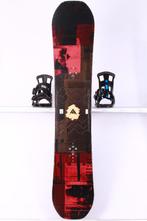 snowboard 155 BURTON RADIUS WIDE, noir/rouge, Envoi, Utilisé, Fixations