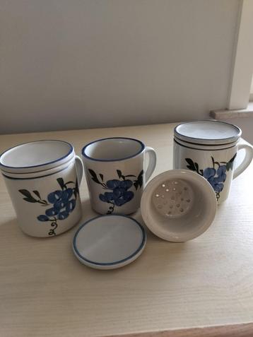 3 theetassen beschikbaar voor biedingen