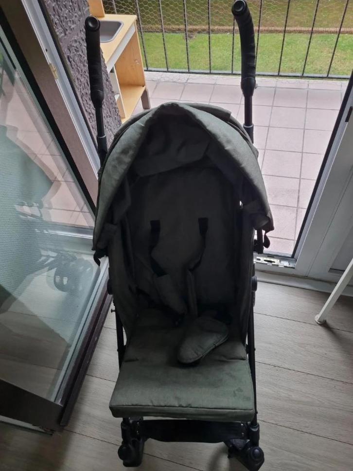Prénatal buggy, Kinderen en Baby's, Buggy's, Zo goed als nieuw, Overige merken, Verstelbare rugleuning, Zonnekap, Ophalen