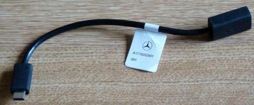 Mercedes USB type C verloopkabel, Autos : Divers, Accessoires de voiture, Neuf, Enlèvement ou Envoi