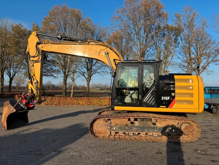 Caterpillar 316FL Rototilit S60 1995 uur! Bouwjaar 2016 TOP!, Zakelijke goederen, Machines en Bouw | Kranen en Graafmachines, Graafmachine