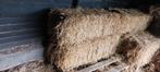 Grote pakken hooi van ca 40 kilo.