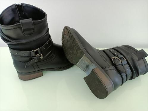 Lot de bottines, Vêtements | Femmes, Chaussures, Porté, Boots et Botinnes, Noir, Enlèvement