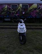 Piaggio zip 50cc A klasse, Fietsen en Brommers, Ophalen, Zo goed als nieuw, Zip