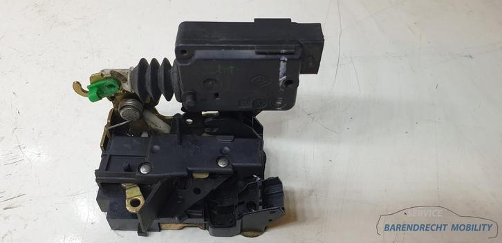 Renault Twingo 1 PH.1 PH.2 PH.3 PH.4 portierslot portier slo, Autos : Pièces & Accessoires, Carrosserie & Tôlerie, Renault, Avant