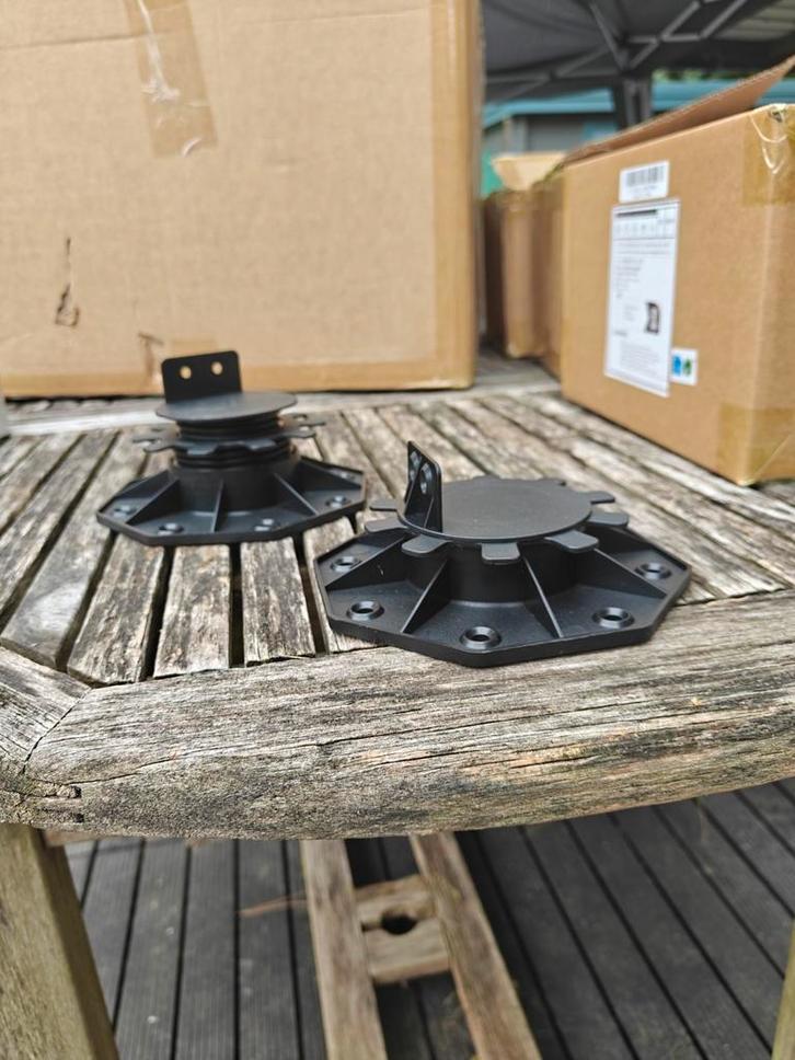 Terrasdragers 322 stuks, Doe-het-zelf en Bouw, Overige Doe-Het-Zelf en Bouw, Nieuw, Ophalen of Verzenden