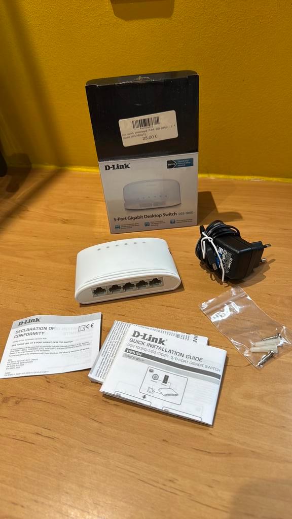 D-Link DGS-1005D/E. Type de commutateur, Informatique & Logiciels, Routeurs & Modems, Neuf, Enlèvement ou Envoi
