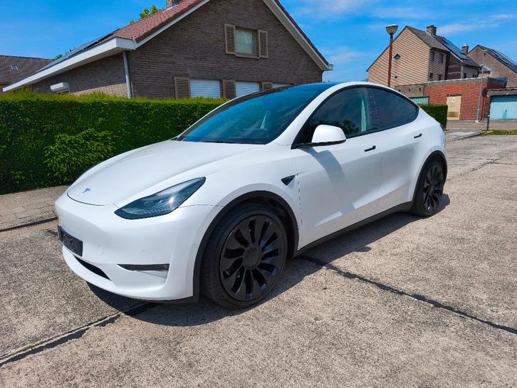 Tesla Model Y Long Range * Autopilot * SoH 89% * Incl btw, Auto's, Tesla, Particulier, Model Y, 360° camera, 4x4, ABS, Achteruitrijcamera