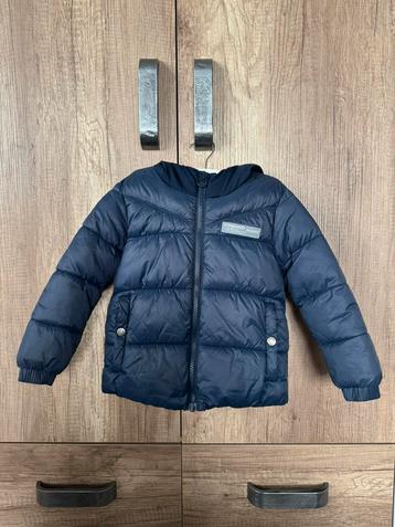 Vingino “Tido” gewatteerde winterjas – maat 104 (4 jaar) beschikbaar voor biedingen