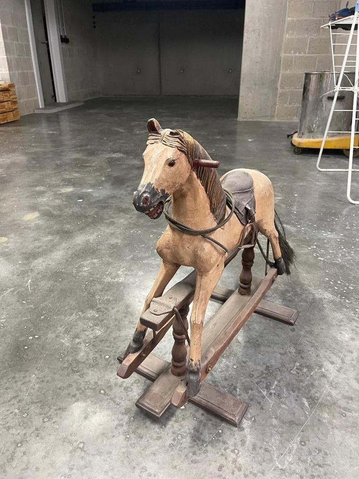 Houten antieken zeer oud schommelpaard, Antiek en Kunst, Antiek | Speelgoed, Ophalen