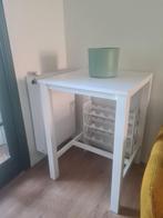 Table haute 110H x 80L x 80L (très bon état) - 100€, Neuf, Quatre personnes, 50 à 100 cm, Carré