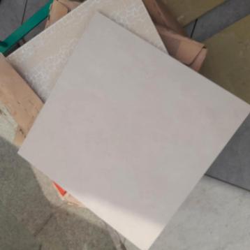 33 carrelages en grés ceramique porcelaine émaillée, Enlèvement, Comme neuf
