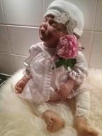 Baby pop breekbaar, lengte 50cm,  135€, Ophalen of Verzenden, Zo goed als nieuw, Pop