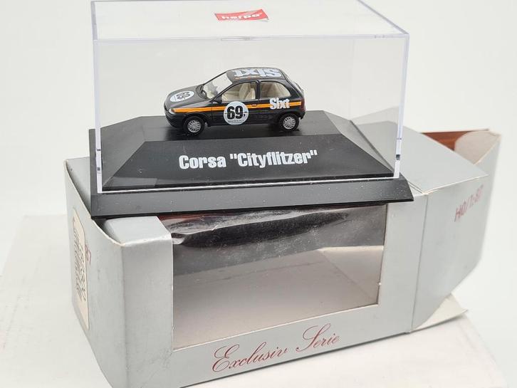 Opel Corsa - Sixt Autoverhuur - Herpa 1/87, Hobby en Vrije tijd, Modelauto's | 1:87, Zo goed als nieuw, Auto, Herpa, Verzenden