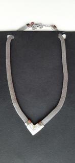Zilverkleurige halsketting, Nieuw, Ophalen of Verzenden, Met strass