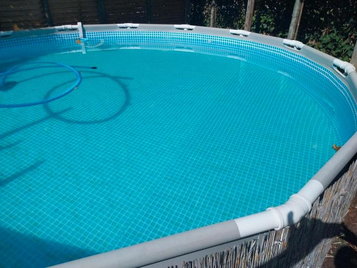 Piscine hors sol Intex Prism Frame 4,27 m x 1,07 m, Jardin & Terrasse, Piscines, Utilisé, Piscines hors sol, 80 à 120 cm, 400 cm ou plus