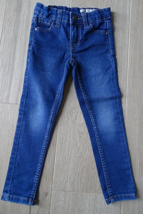 Donkerblauwe jeansbroek skinny fit maat 104, Enfants & Bébés, Vêtements enfant | Taille 104, Utilisé, Fille, Pantalon, Enlèvement ou Envoi