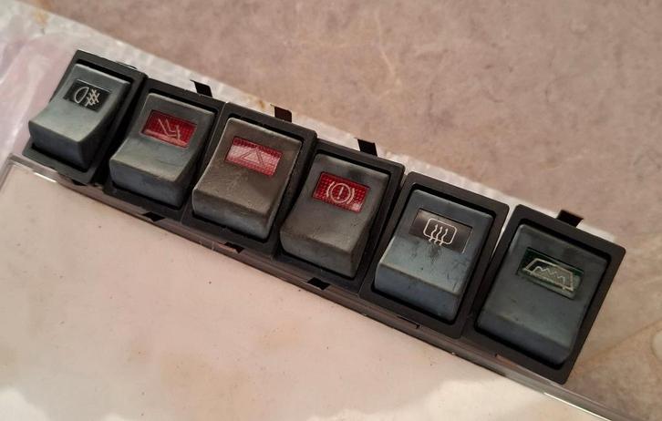 LOT 6x Interrupteurs lumineux MINI 1,0 LEYLAND AUSTIN Mk4, Auto-onderdelen, Dashboard en Schakelaars, Mini, Gebruikt, Ophalen of Verzenden