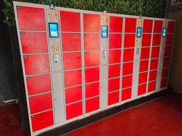 4x 12 digitale lockers (48 compartimenten totaal) beschikbaar voor biedingen