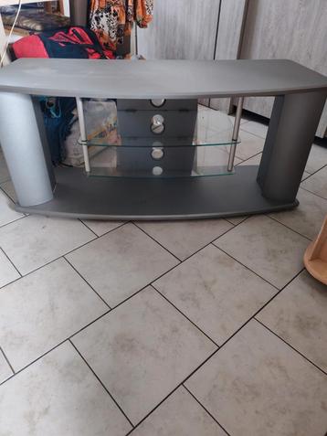 Vend meuble TV beschikbaar voor biedingen