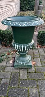 Gietijzeren  tuinvaas, Enlèvement