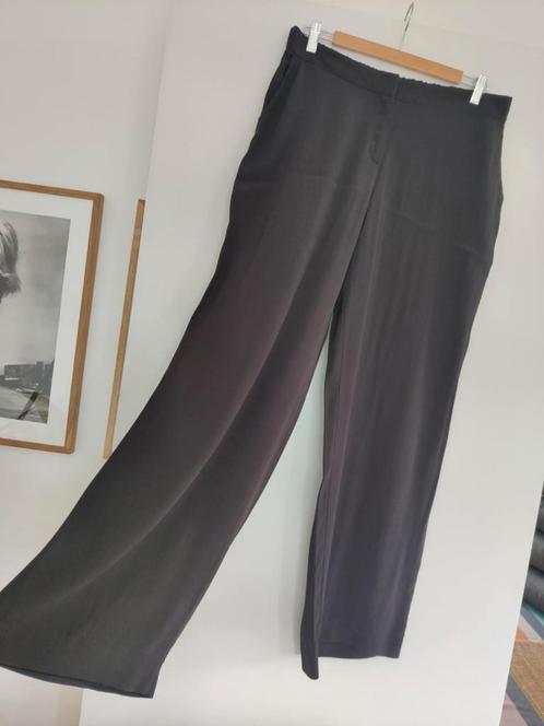 Nieuwe wijde broek Esprit. Maat 40 met elastiek. Niet gedrag, Kleding | Dames, Broeken en Pantalons, Zo goed als nieuw, Maat 38/40 (M)