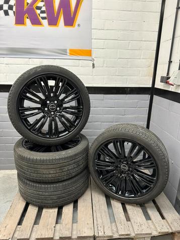 22” Range Rover sport velgen / Discovery Banden Pirelli 