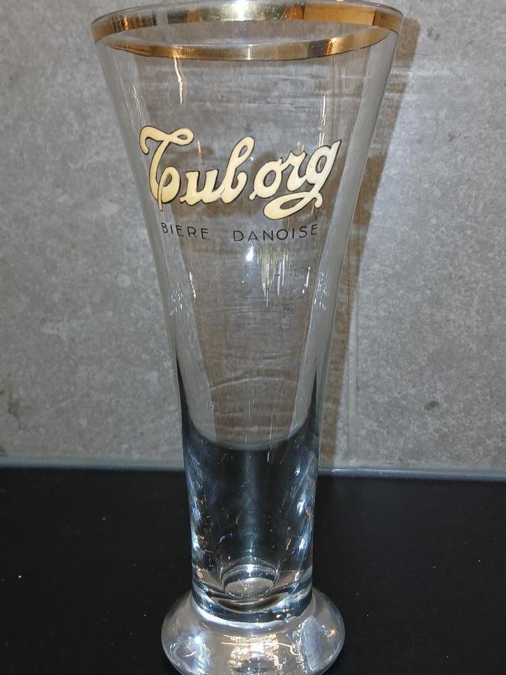 Oude geëmailleerde glazen fluit TUBORG DANOISE BEER in par, Verzamelen, Biermerken, Zo goed als nieuw, Glas of Glazen, Overige merken