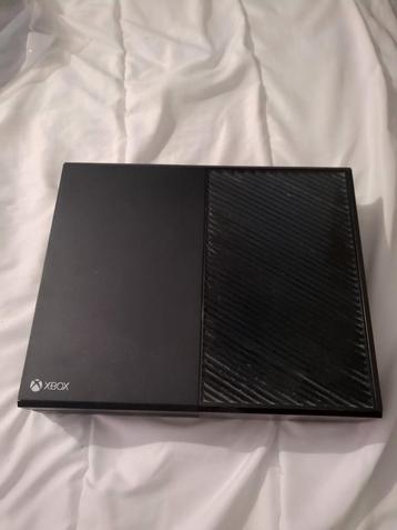 XBOX ONE 500GB beschikbaar voor biedingen