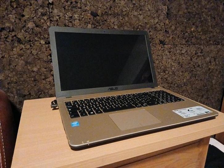 ASUS X540LA Intel Core i3-4005U CPU @1 ,70 GHz, Computers en Software, Windows Laptops, Zo goed als nieuw, 15 inch, SSD, Minder dan 2 Ghz